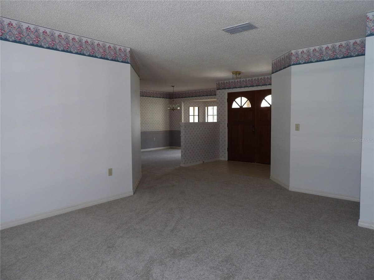 6282 FORESTWOOD DRIVE — photo 18 of 38