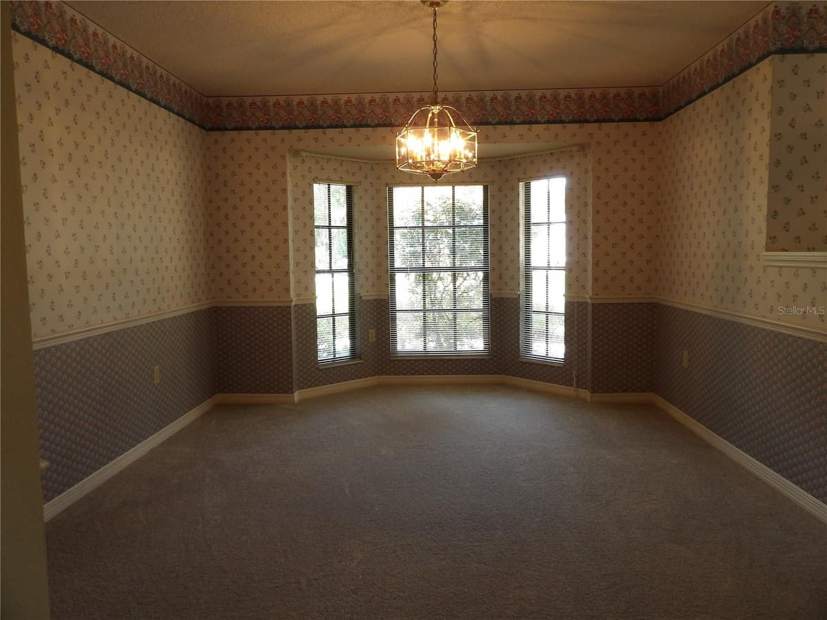 6282 FORESTWOOD DRIVE — photo 17 of 38