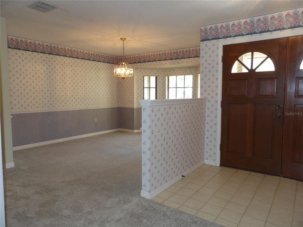 6282 FORESTWOOD DRIVE — photo 16 of 38