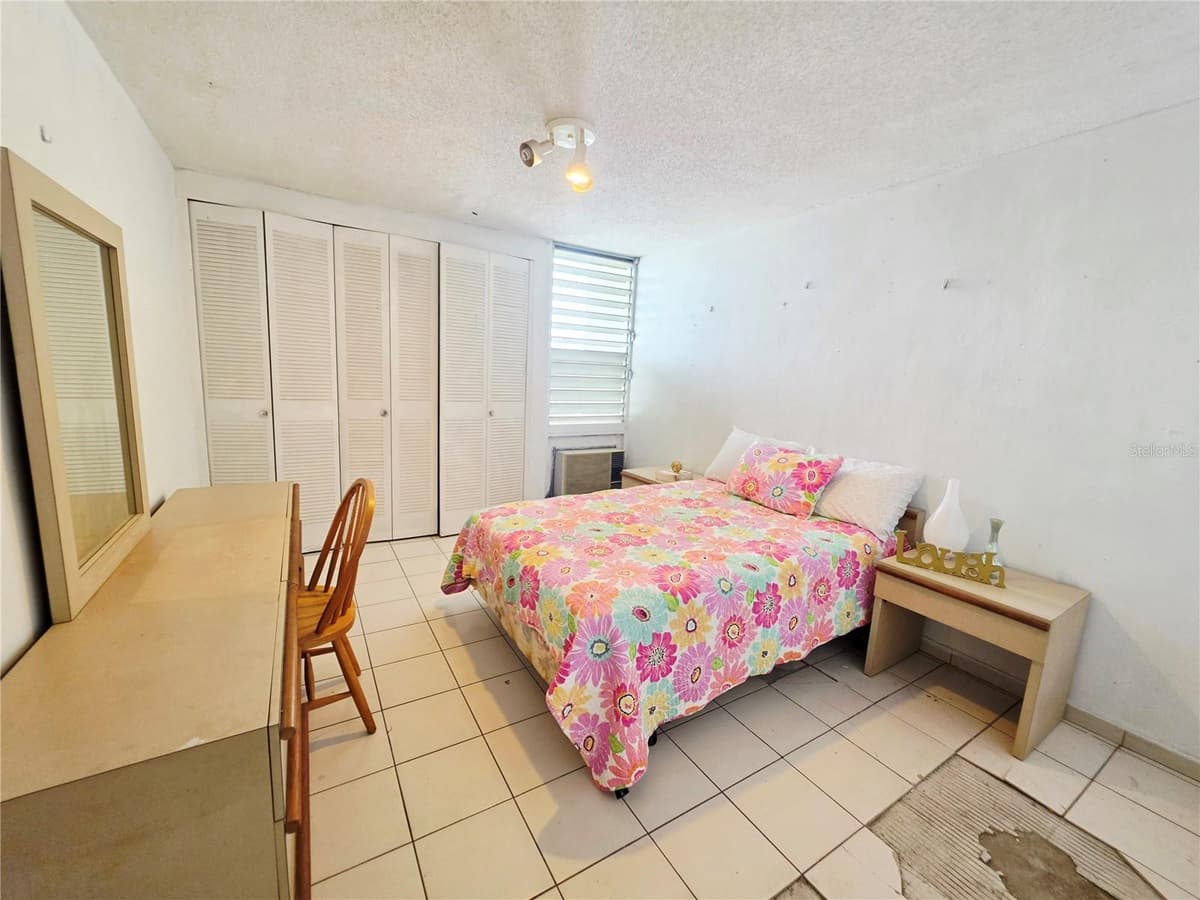 650 SERGIO CUEVAS BUSTAMANTE — photo 7 of 21