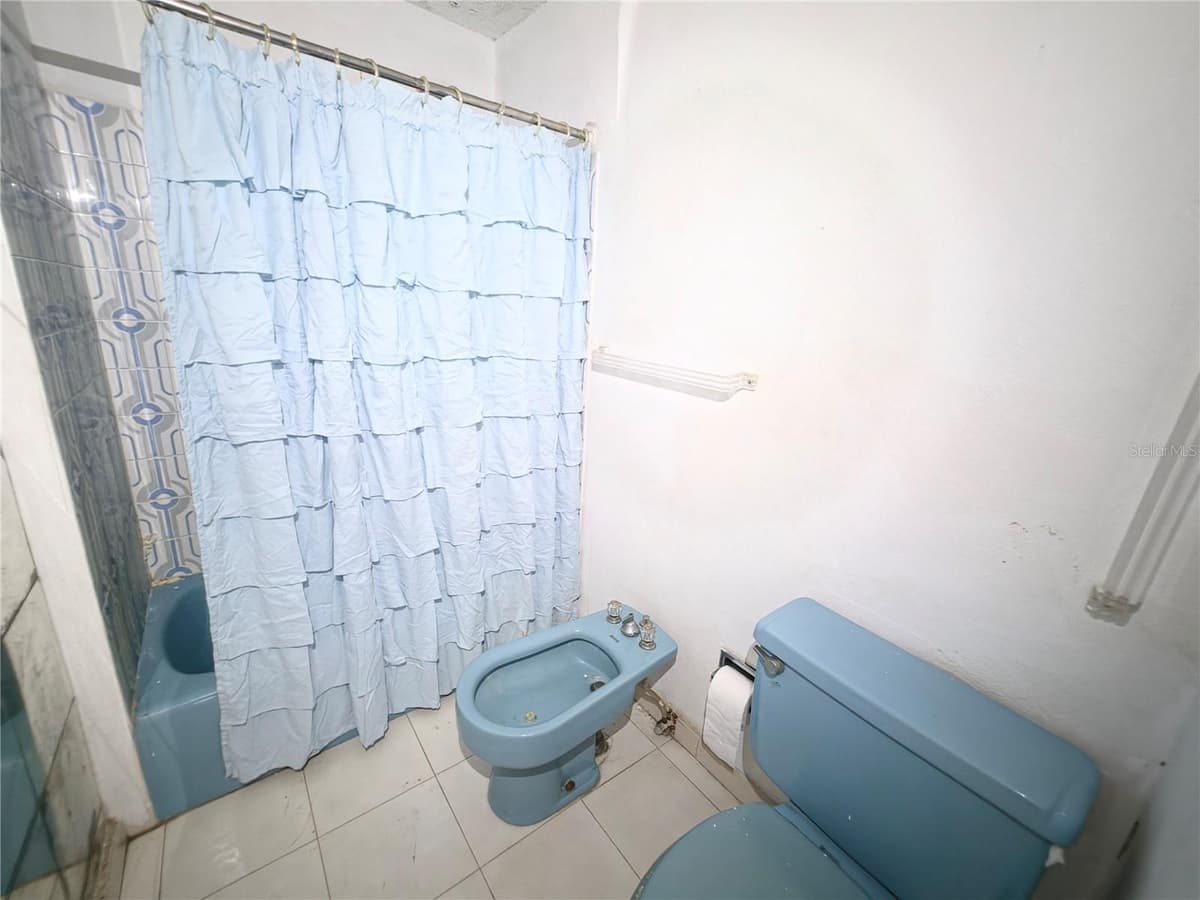 650 SERGIO CUEVAS BUSTAMANTE — photo 8 of 21