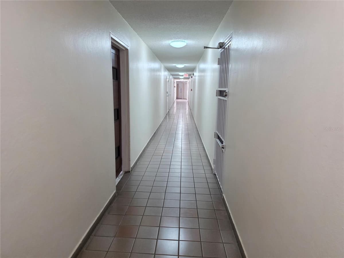 650 SERGIO CUEVAS BUSTAMANTE — photo 18 of 21