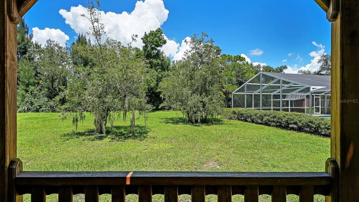 6455 MCKOWN ROAD — photo 14 of 59