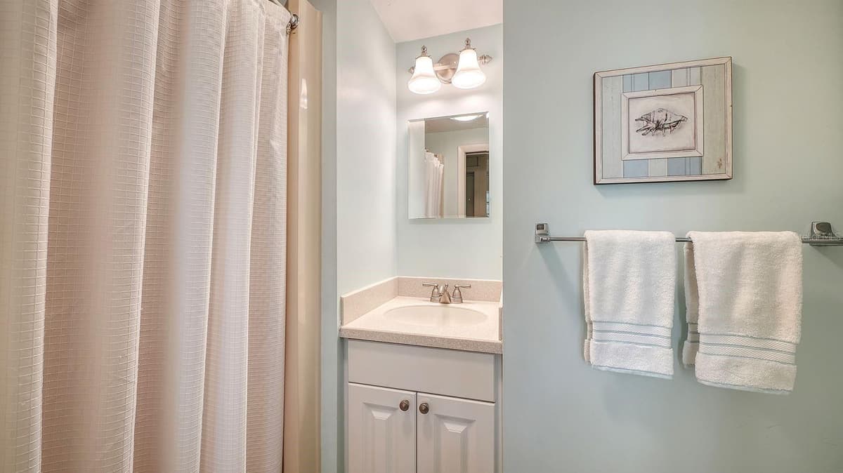 6455 MCKOWN ROAD — photo 39 of 59