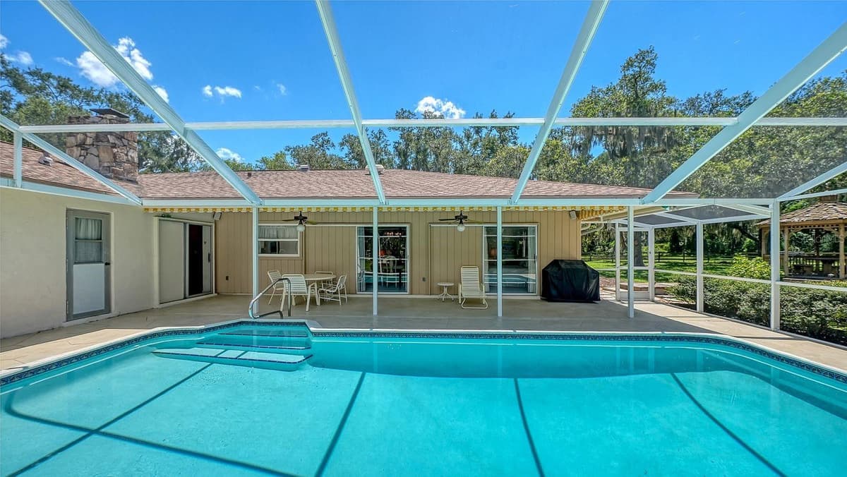 6455 MCKOWN ROAD — photo 55 of 59