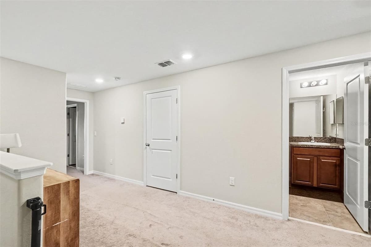 9781 MULBERRY MARSH LANE — photo 11 of 24