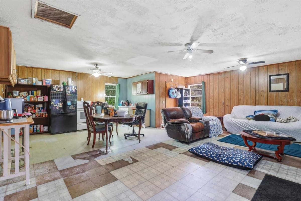3750 181ST COURT — photo 42 of 48