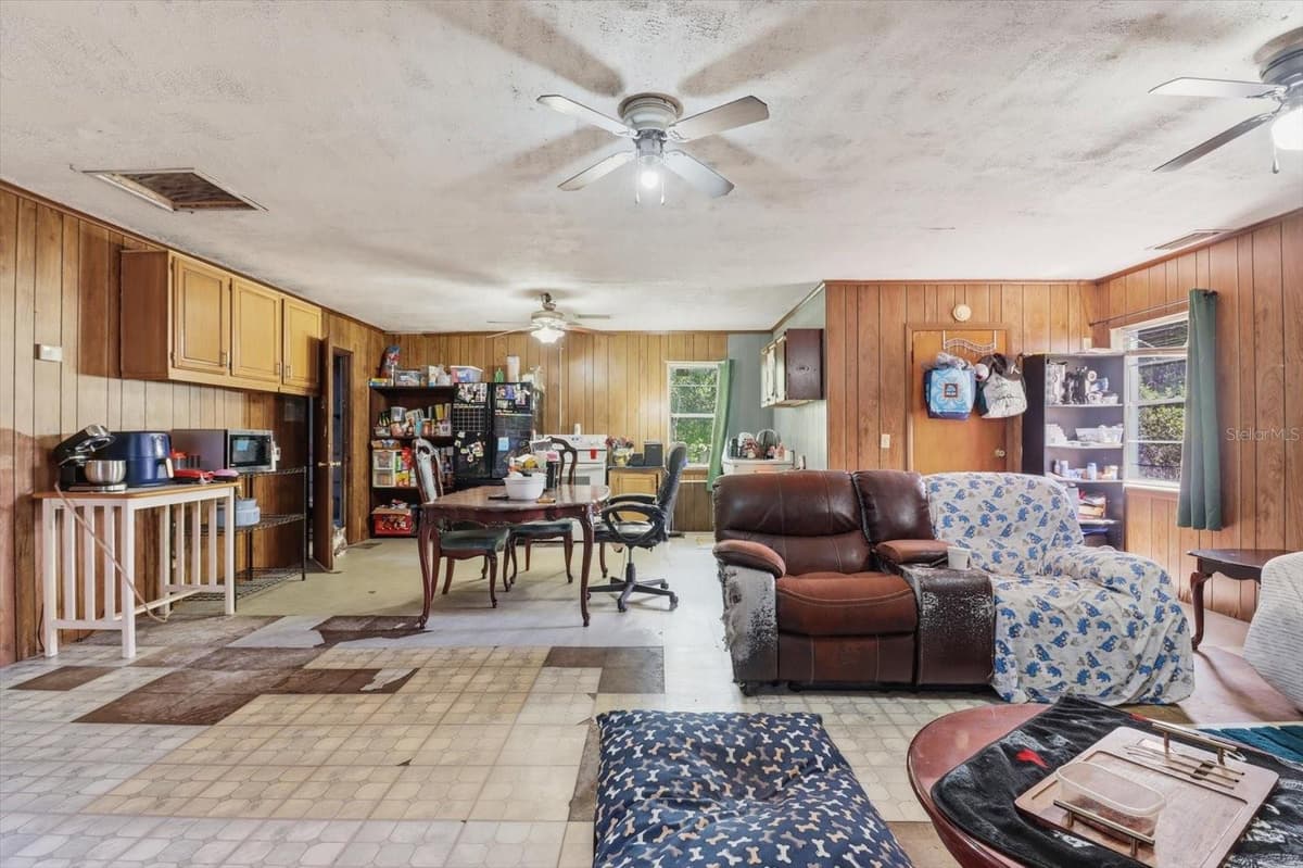 3750 181ST COURT — photo 41 of 48