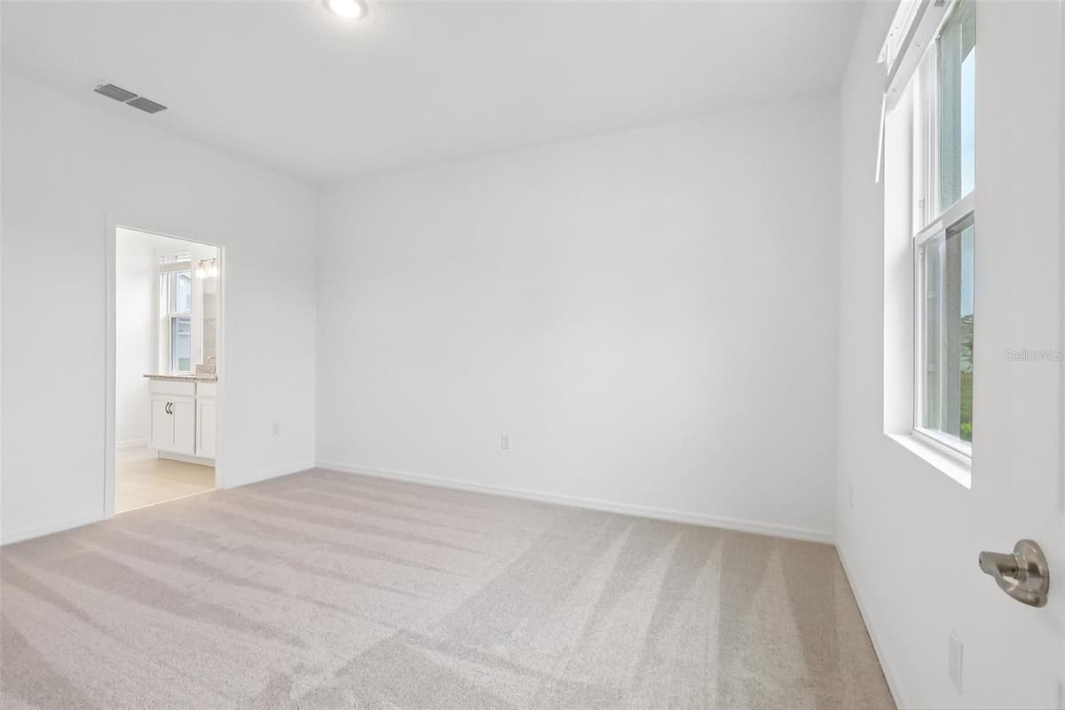 27421 BLACK KITE AVENUE — photo 35 of 41