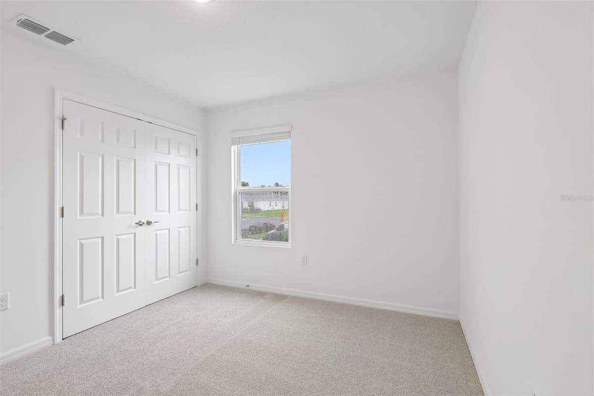 27421 BLACK KITE AVENUE — photo 32 of 41