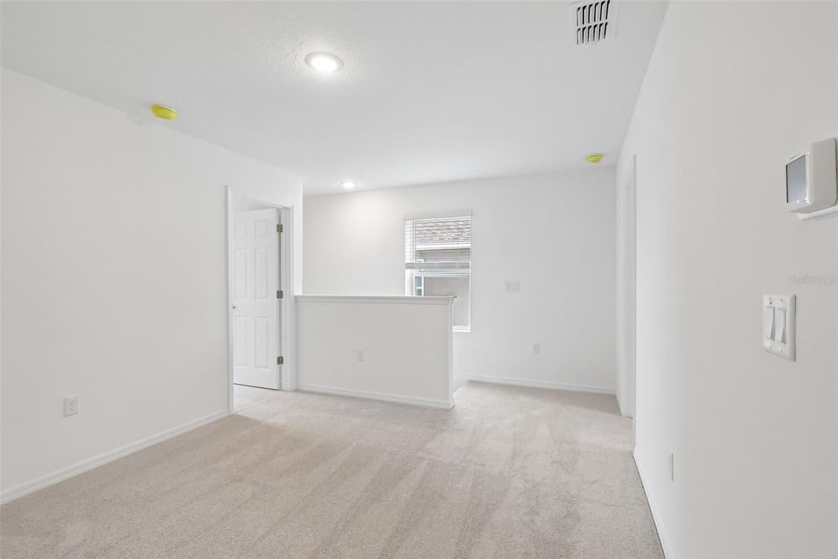 27421 BLACK KITE AVENUE — photo 26 of 41