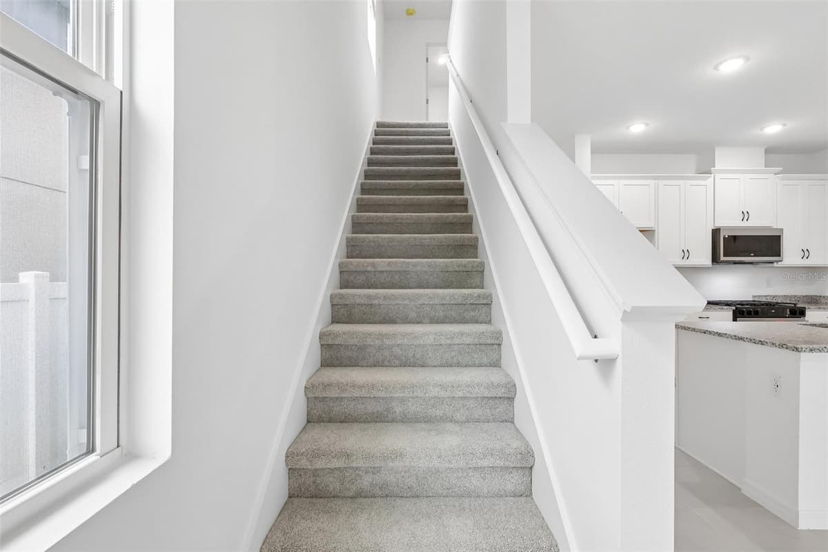 27421 BLACK KITE AVENUE — photo 16 of 41