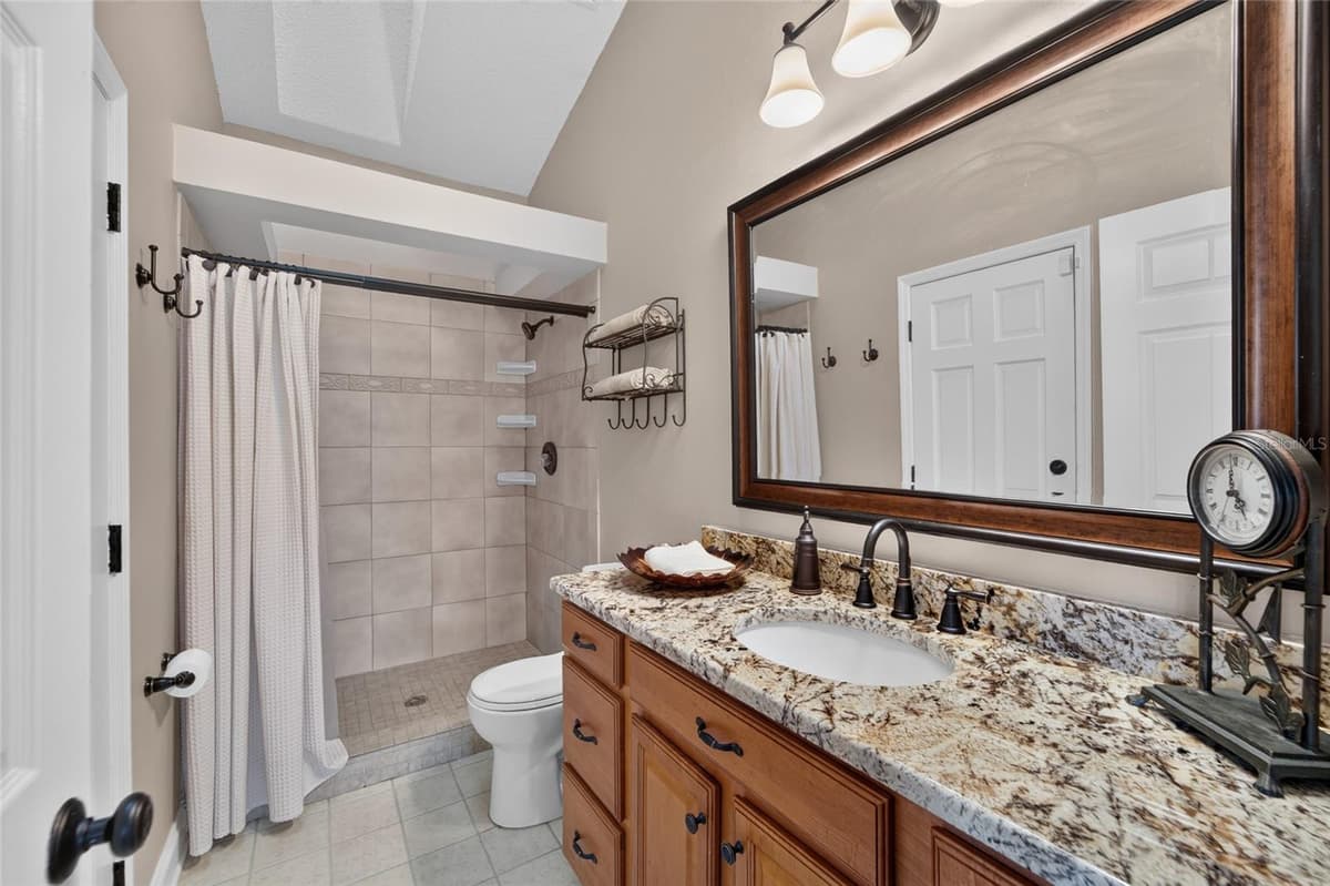 2317 EAGLE BLUFF DRIVE — photo 27 of 52