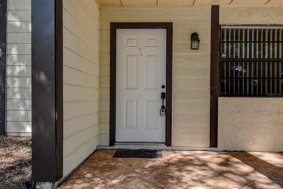 10306 COUNCILS WAY — photo 12 of 40