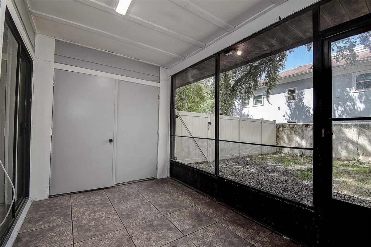 10306 COUNCILS WAY — photo 33 of 40