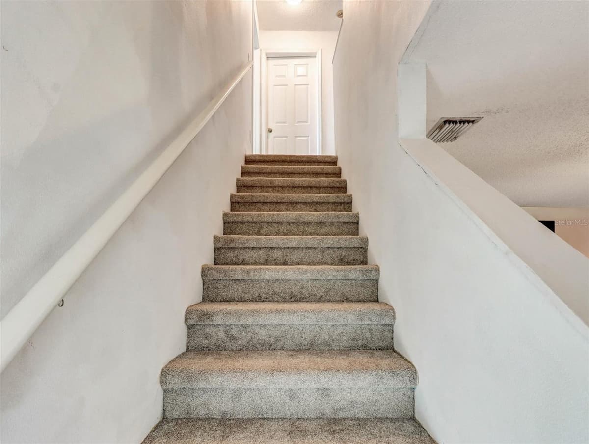 22817 SAINT THOMAS CIRCLE — photo 19 of 27