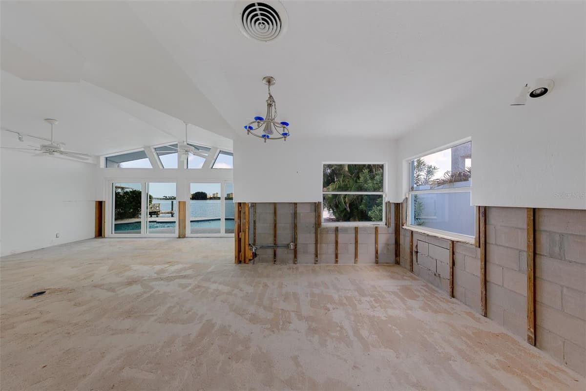 814 BAY POINT DRIVE — photo 29 of 50