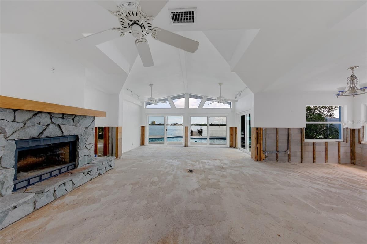 814 BAY POINT DRIVE — photo 27 of 50