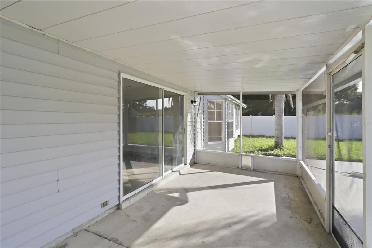 2208 MOON SHADOW ROAD — photo 18 of 21