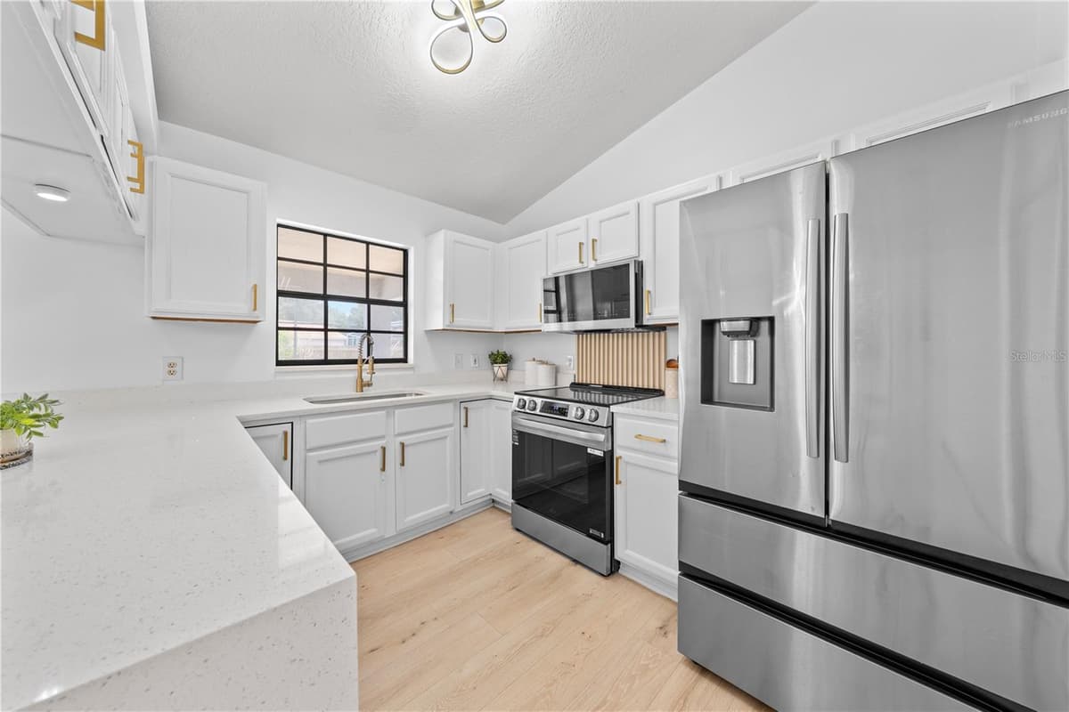 1620 CHRISTA COURT — photo 18 of 59