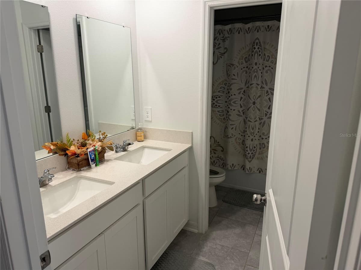 1187 TYLER LOOP — photo 4 of 22