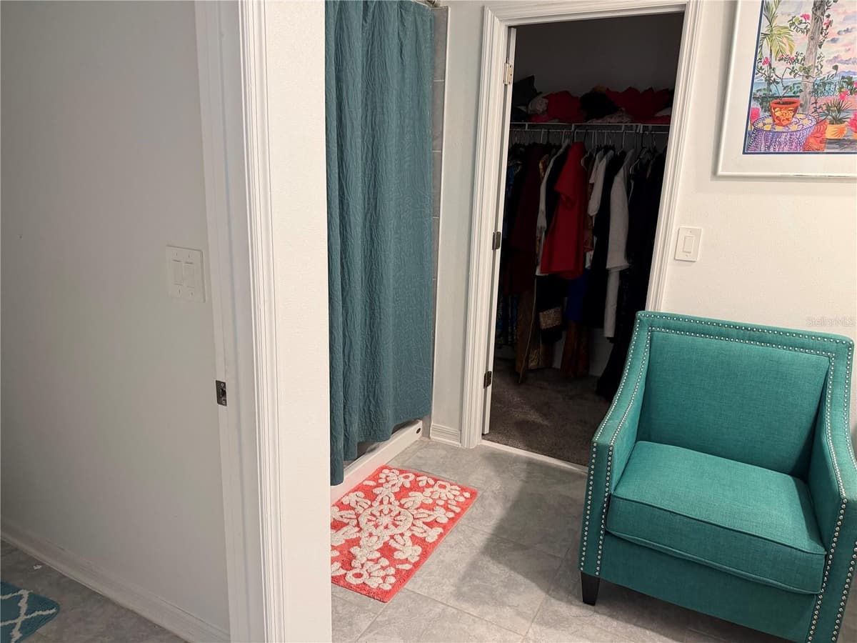 1187 TYLER LOOP — photo 9 of 22