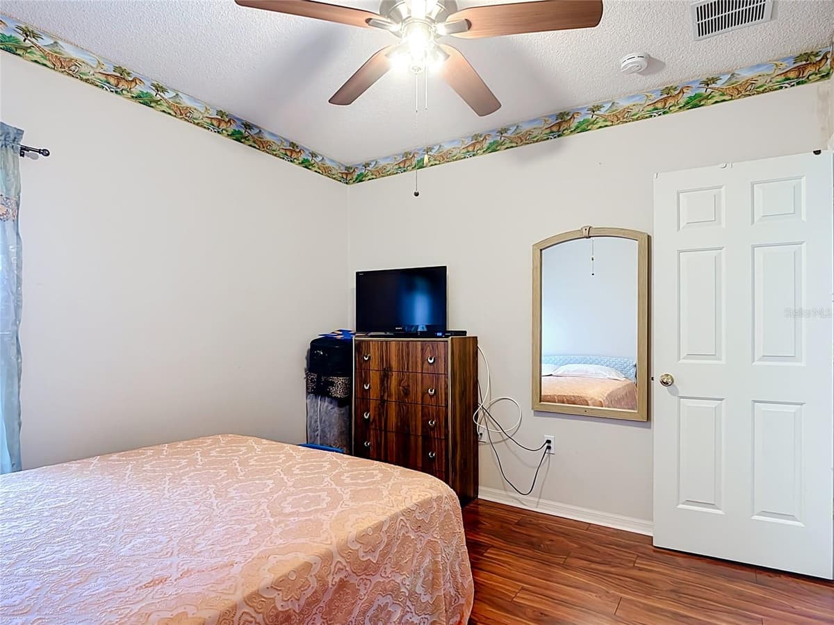 1014 DEDDINGTON PLACE — photo 18 of 46
