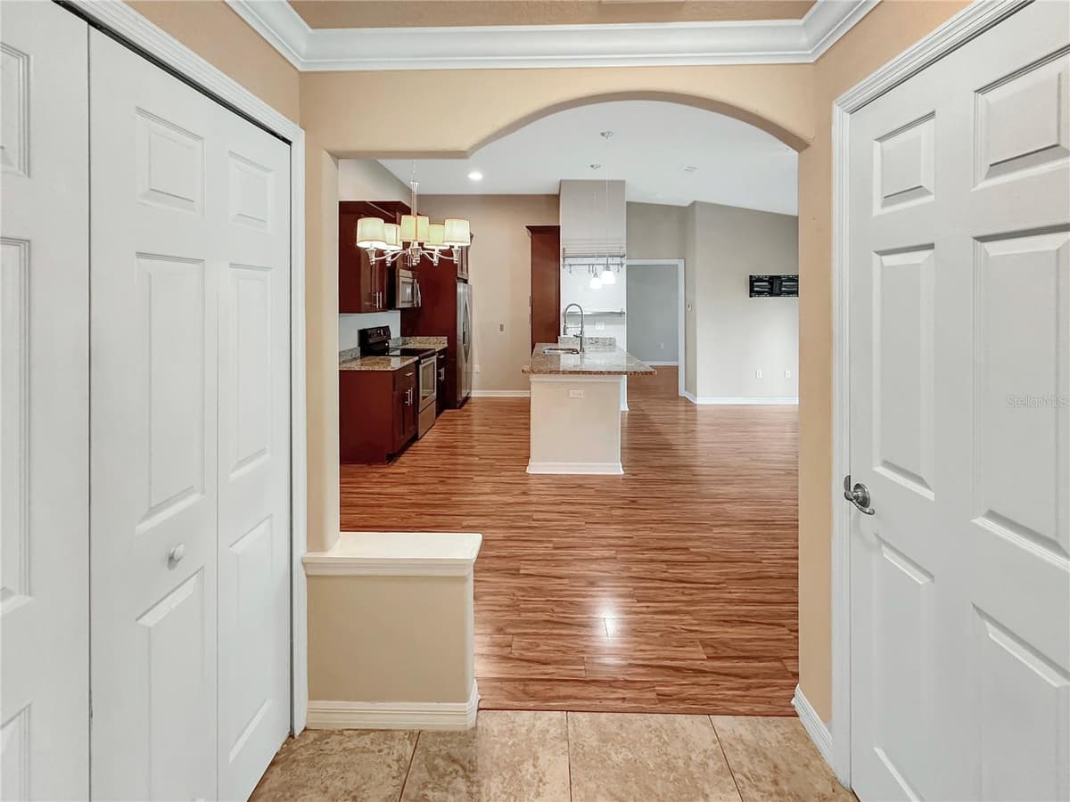 5041 ROYAL PALMS WAY — photo 18 of 51