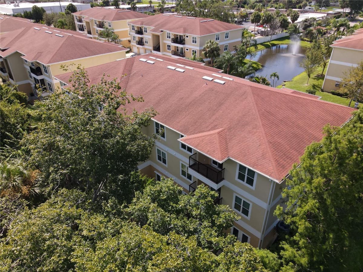 5041 ROYAL PALMS WAY — photo 38 of 51