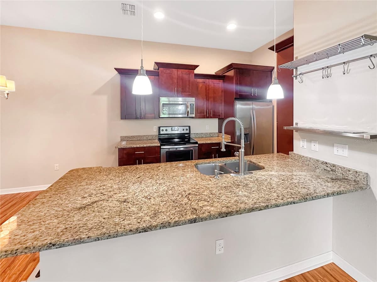 5041 ROYAL PALMS WAY — photo 12 of 51