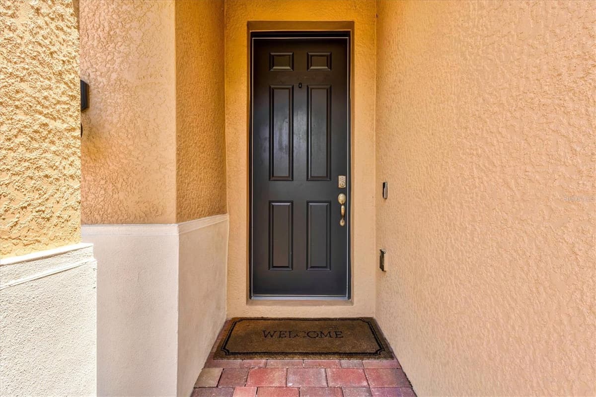 308 SOLIERA STREET — photo 4 of 36