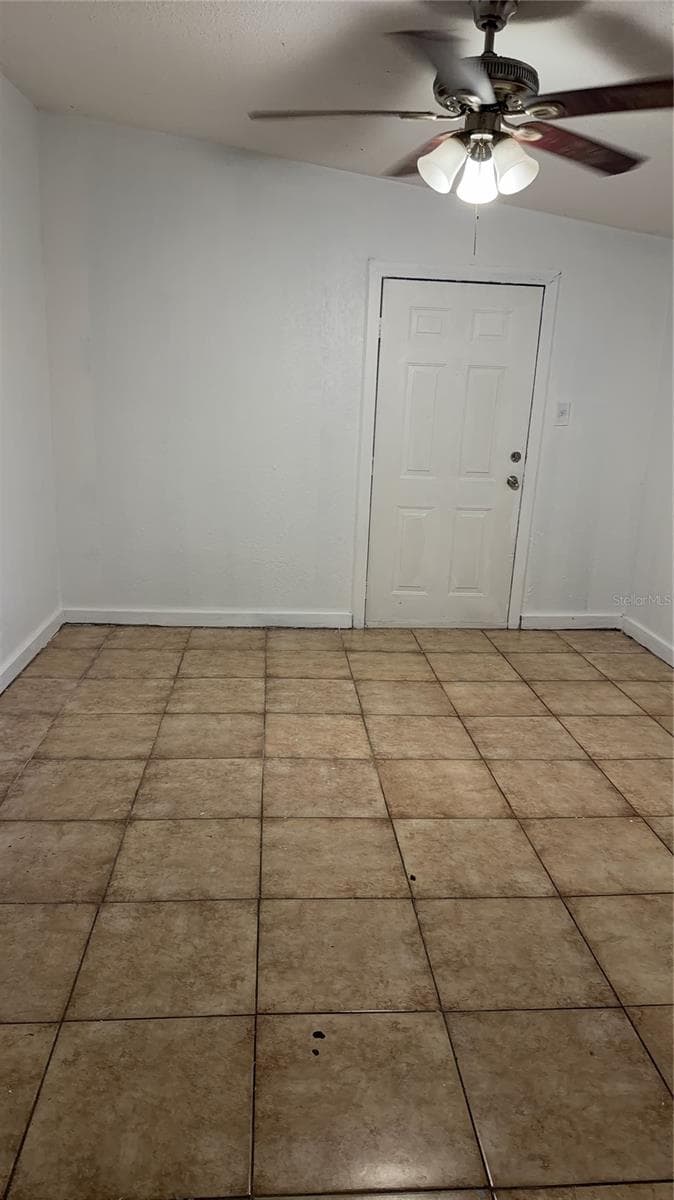 706 THALIA DRIVE — photo 10 of 18