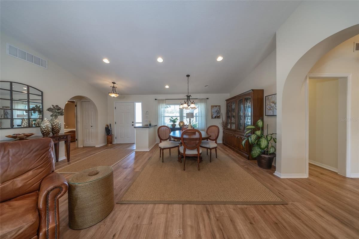 13 CAROLLO COURT — photo 7 of 61