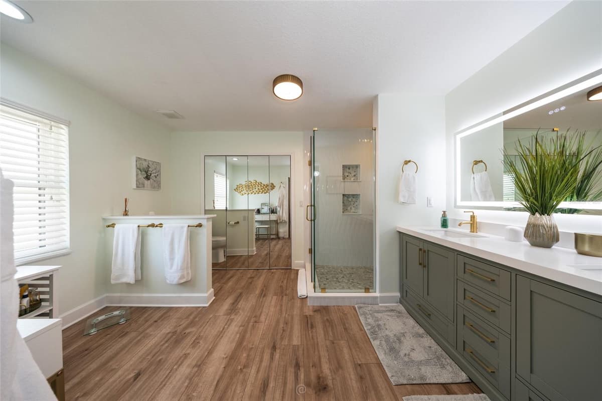 13 CAROLLO COURT — photo 6 of 61