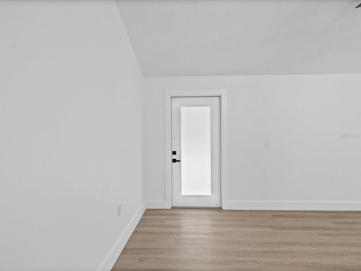 2783 STEEPLE COURT — photo 13 of 62