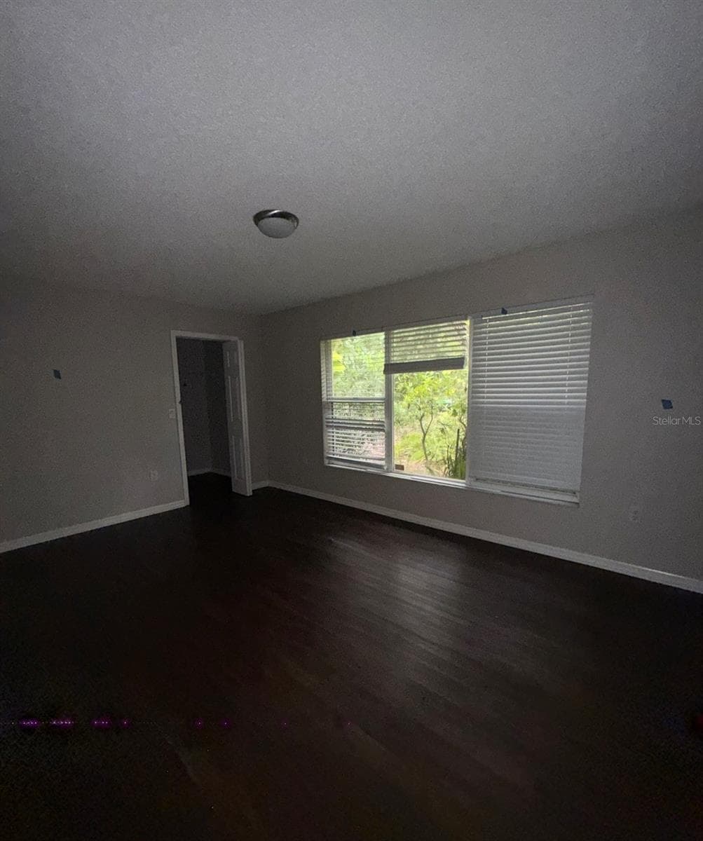 4537 CHIMNEY CREEK DRIVE — photo 5 of 14