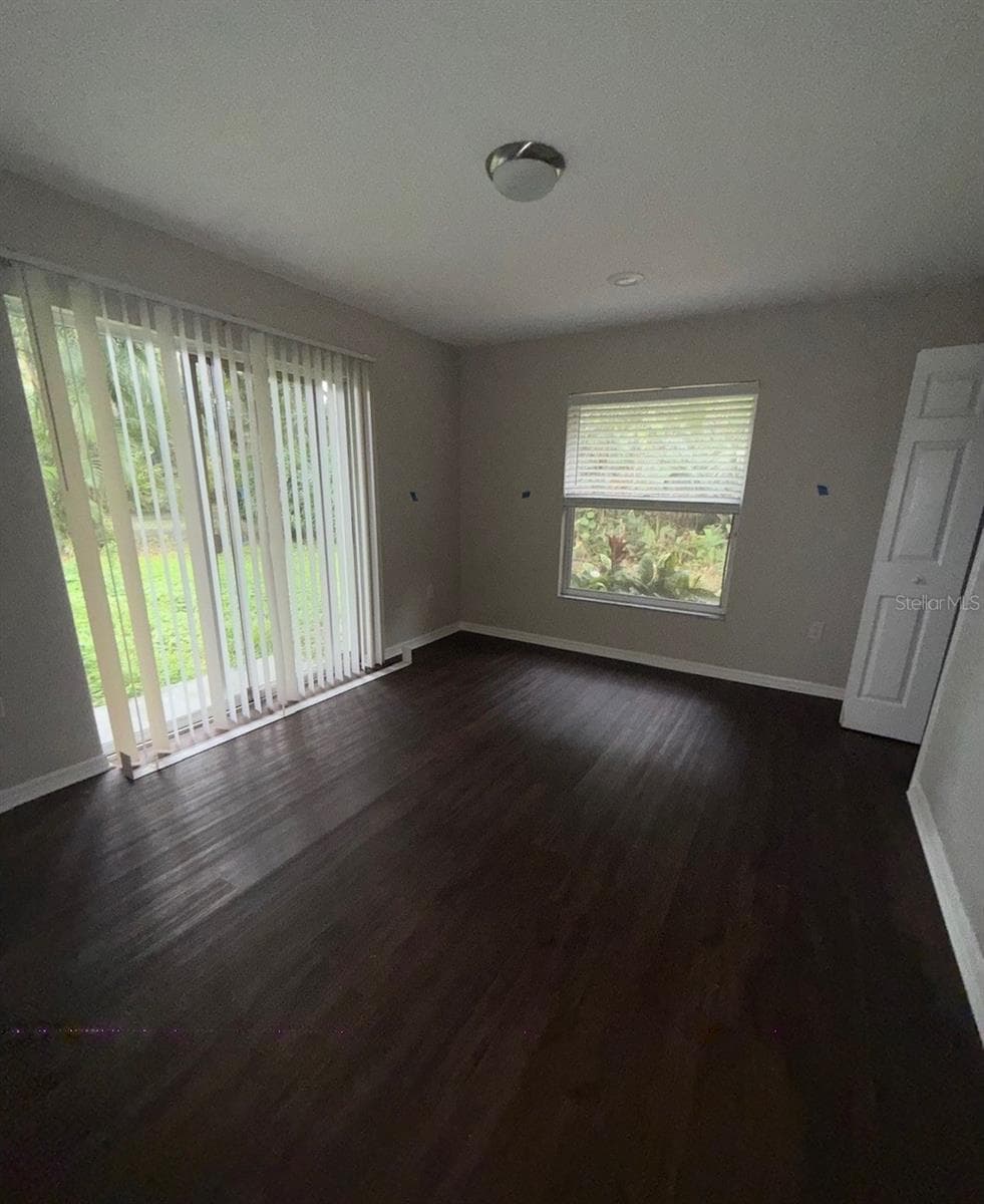 4537 CHIMNEY CREEK DRIVE — photo 7 of 14