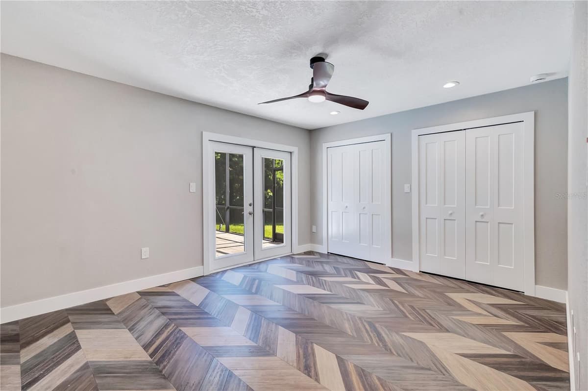 2317 FARMWOOD CIRCLE — photo 44 of 92