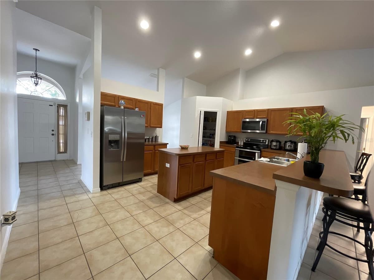 664 HATCHWOOD DRIVE — photo 9 of 29