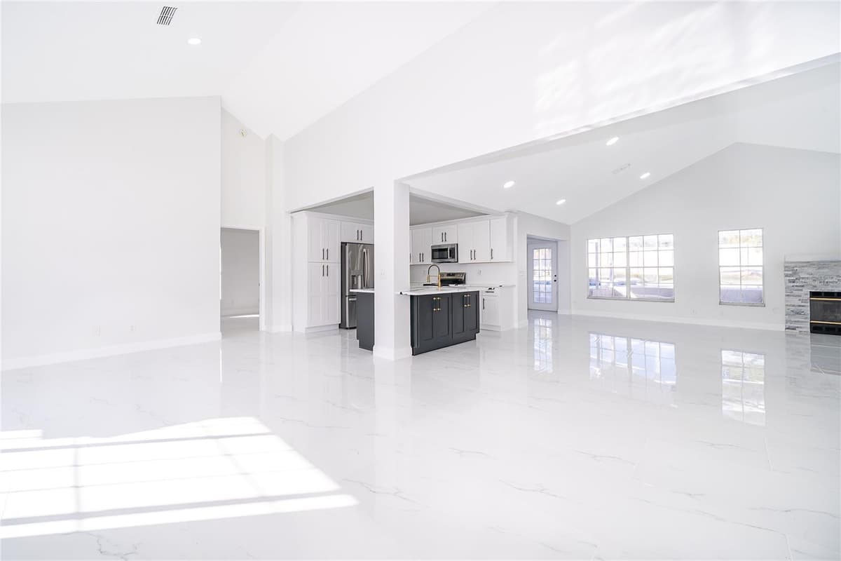 1250 GLENMORE DRIVE — photo 11 of 47