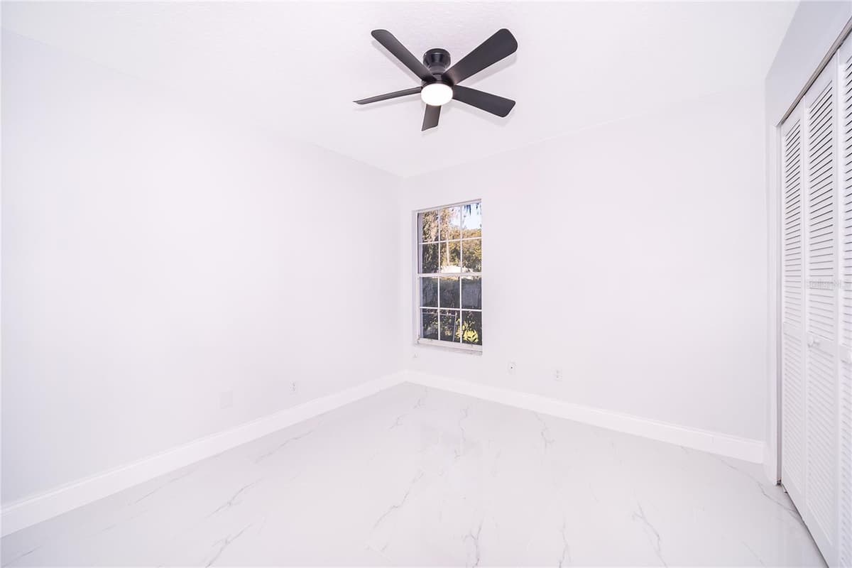 1250 GLENMORE DRIVE — photo 37 of 47