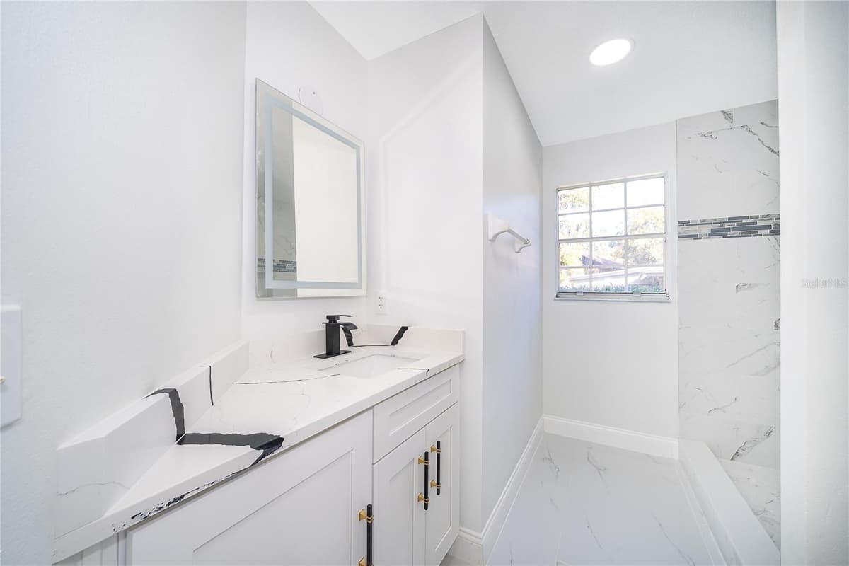 1250 GLENMORE DRIVE — photo 38 of 47