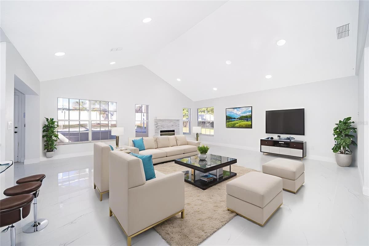 1250 GLENMORE DRIVE — photo 9 of 47