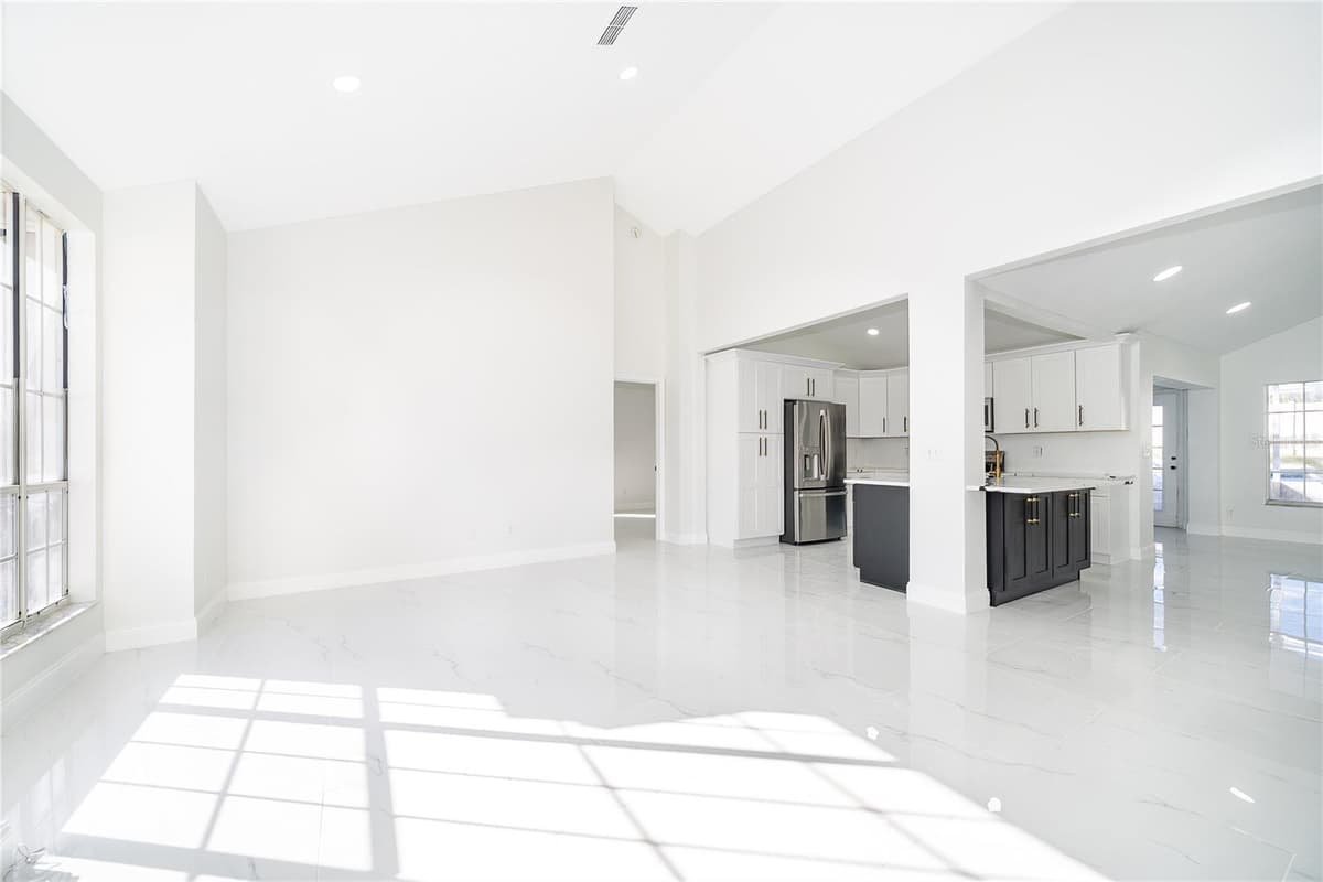 1250 GLENMORE DRIVE — photo 12 of 47