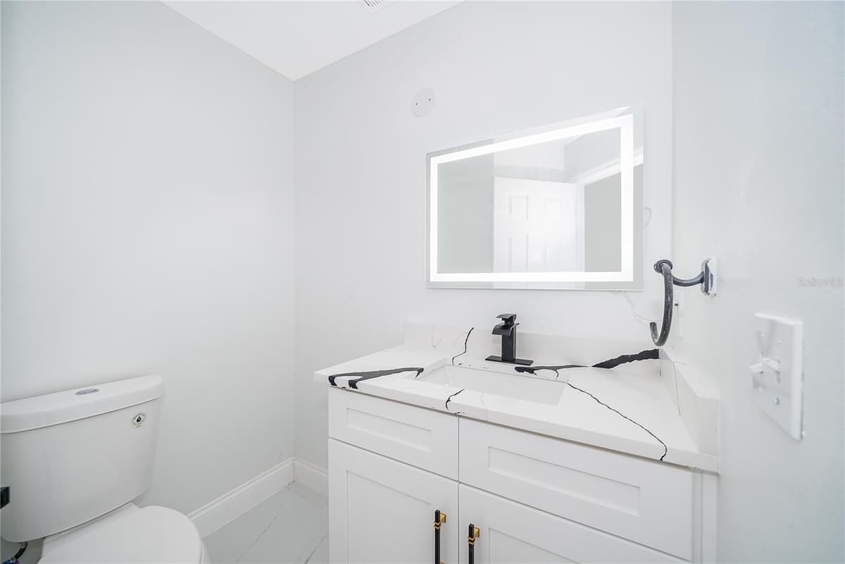 1250 GLENMORE DRIVE — photo 31 of 47