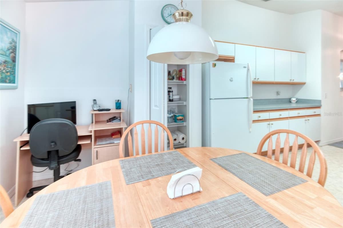 364 ACADIA DR — photo 14 of 49