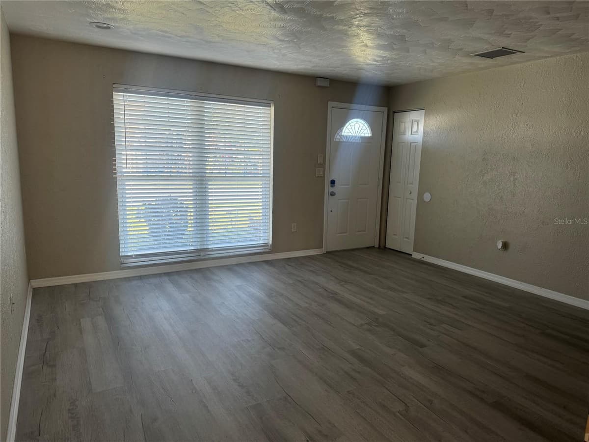 3414 MONTE RIO STREET — photo 2 of 9
