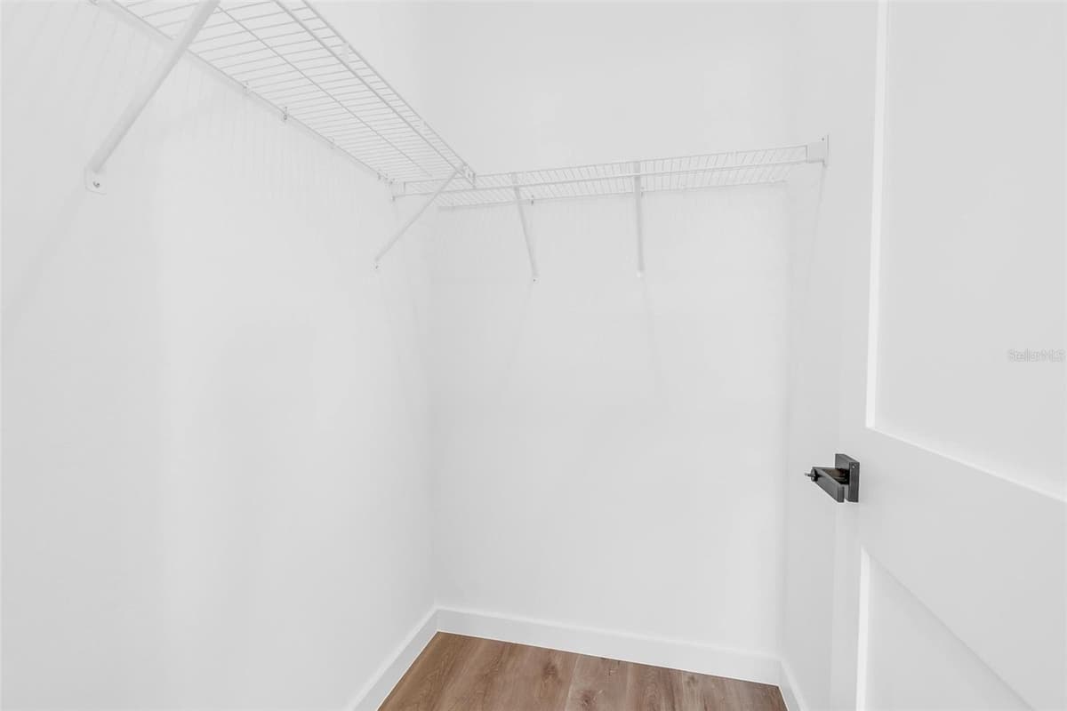 8812 LANSEN WAY — photo 18 of 29