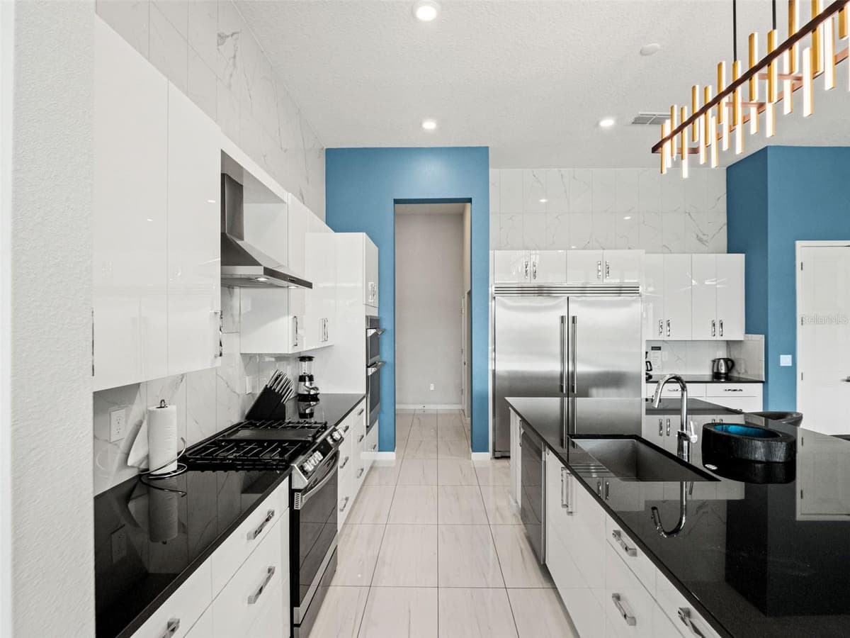 1660 OAK BLOSSOM DRIVE — photo 11 of 81