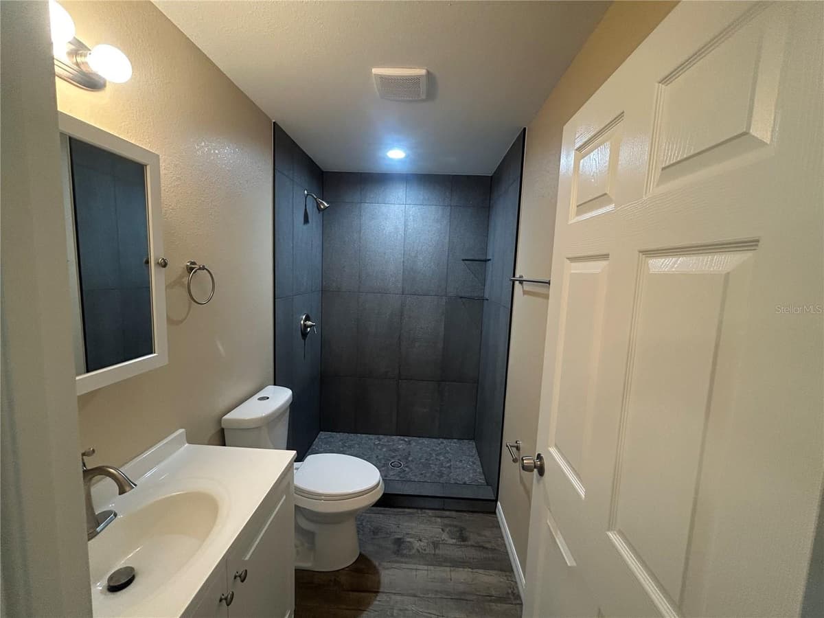 801 WALDRON STREET — photo 19 of 22